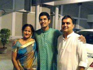 Keyboard Sathyanarayanan with his parents Shri Krishnababu and Smt. Lalitha after his 1000th concert (6th October 2013)